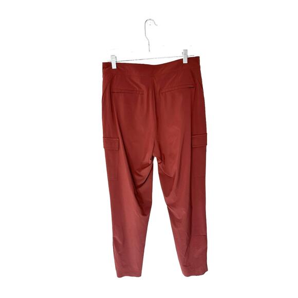 Athleta Cognac Brown Uptown Alley Ankle Cargo Pant Size 6 Athleisure Casual - Picture 11 of 15